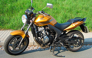 Honda CBF 600 mit ABS